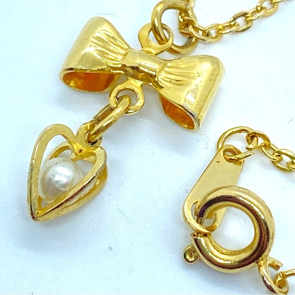 Vintage Caged Pearl Ribbon Bow Gold Tone Necklace 16"